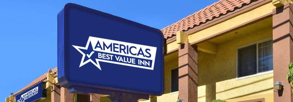 アメリカズ ベスト バリュー イン ホースヘッズ エクステリア 写真